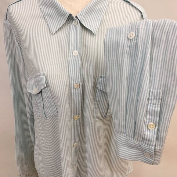 Joie Dumas Blue Pinstripe Button Down Shirt Size Large - Picture 7 of 9